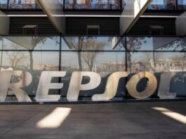 Repsol vende una empresa fotovoltaica a la francesa Altarea por 140 millones de euros