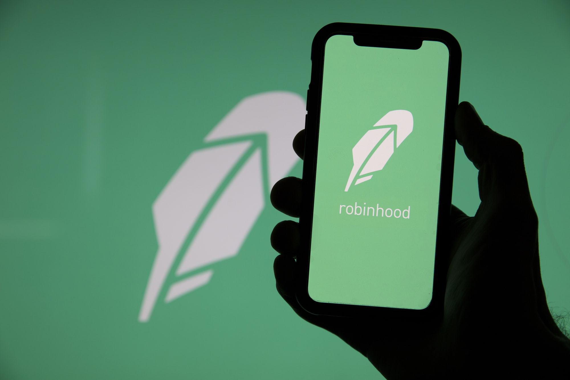 Robinhood looking to offer Bitcoin and Ether futures on its platform: reports 

