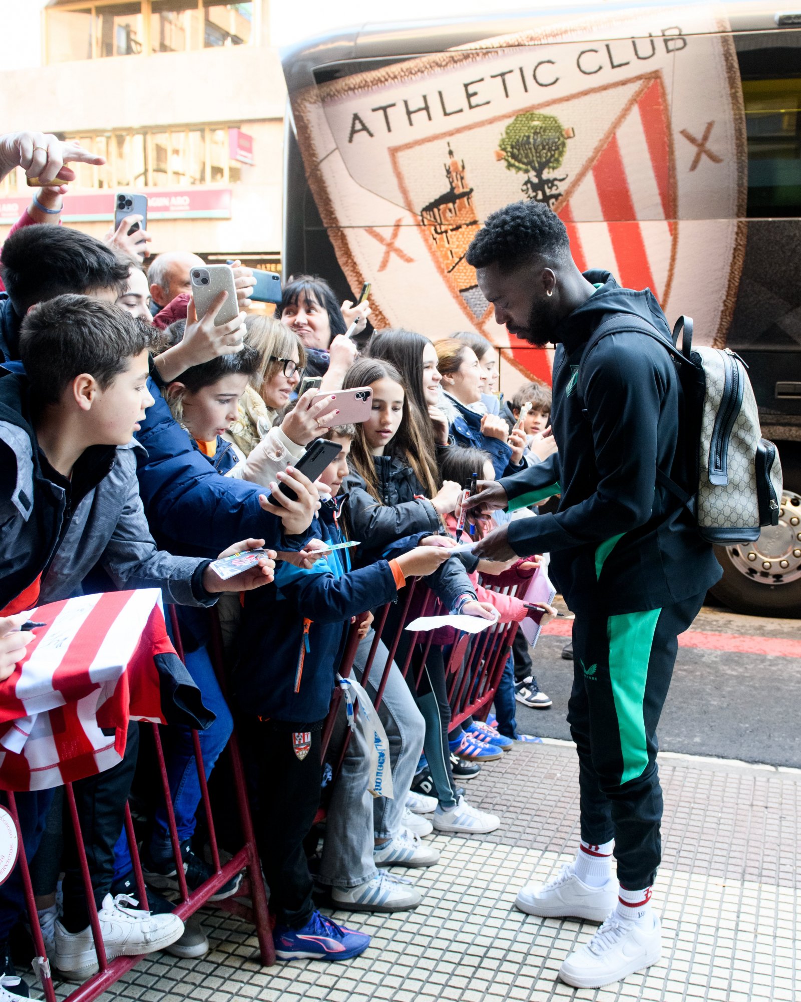 The eldest of the Williams, upon the team's arrival in Logroño.