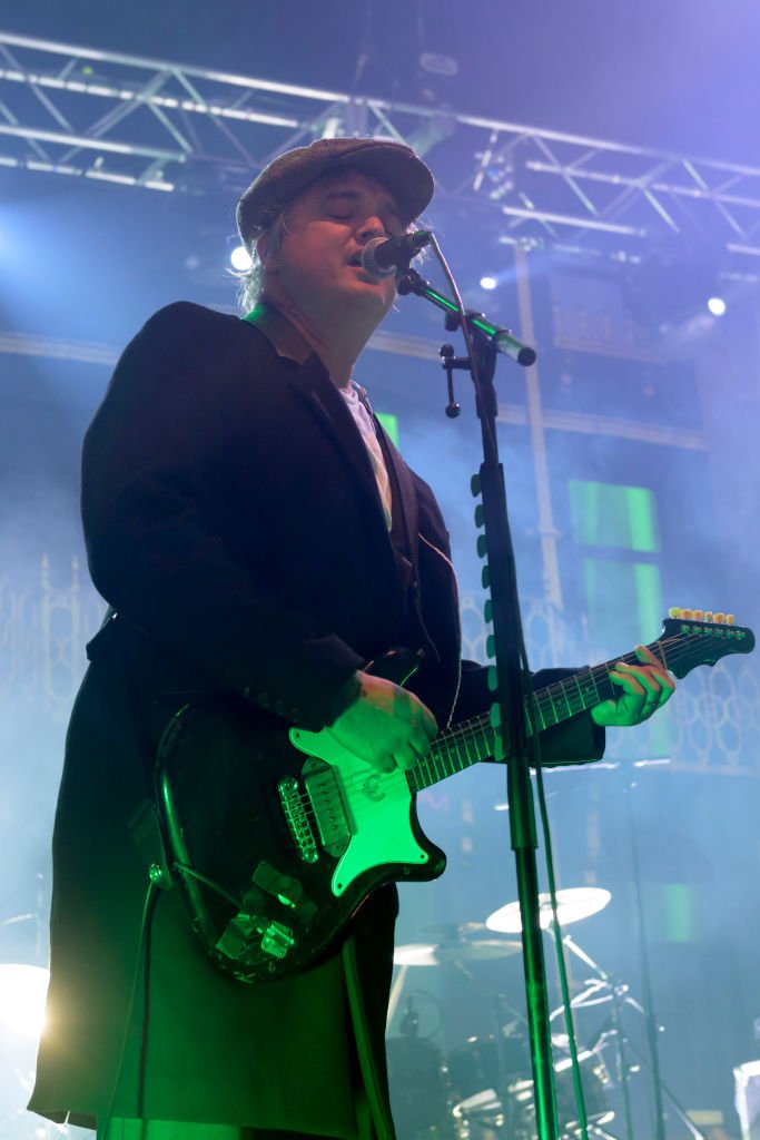 Pete Doherty offers to support Oasis in exchange for tickets to their concerts