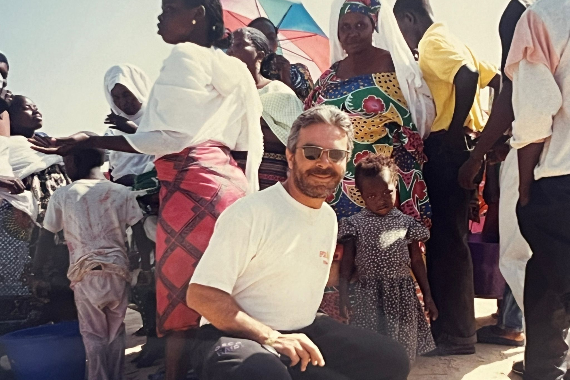 Raised, in an image of a past Dakar.