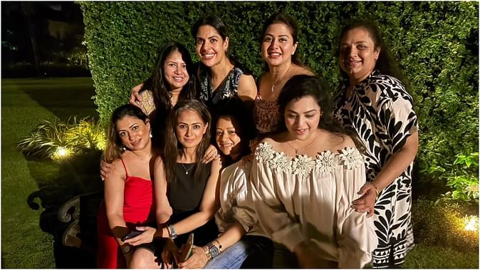 Prabhudeva Simran Meena And Other 90s South Stars Reunite In Goa Photos Videos Goes Viral On Social Media