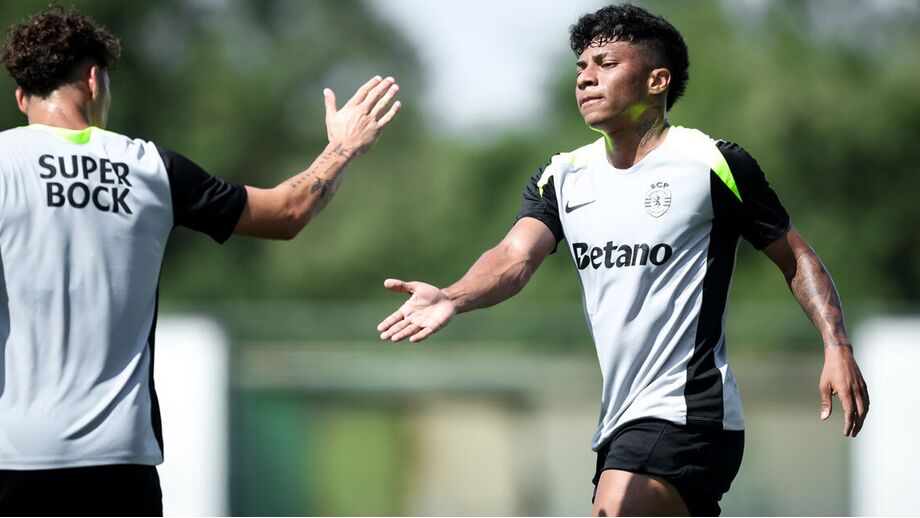 Alisson: Sporting Team Still Adapting to Coach's New System Alisson Santos is one of Sporting's new additions.