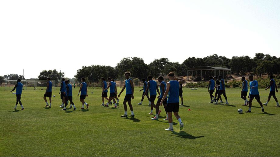 Alverca Signs Kauan Gomes and Mauritanian Midfielder Abderrahmane Soumare Alverca beats Amora with two goals from Nuozzi