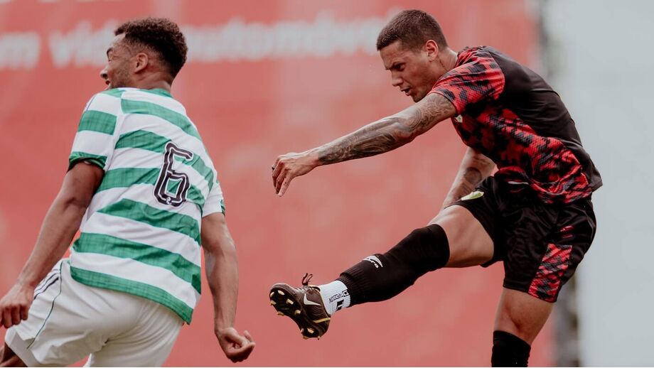Alan Godoy scored Estrela's first goal