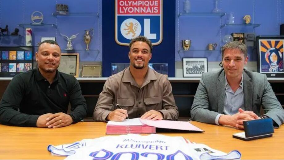 Ruben Kluivert signs for Lyon