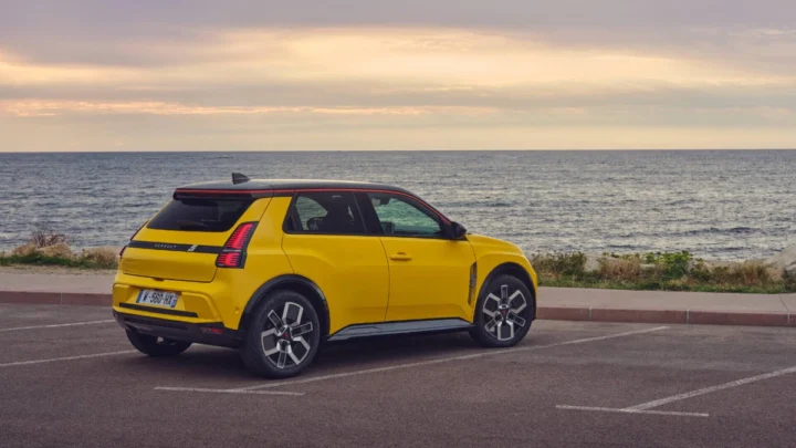 1754424644 959 Renault Loses CEO Luca de Meo Designer Gilles Vidal After.webp