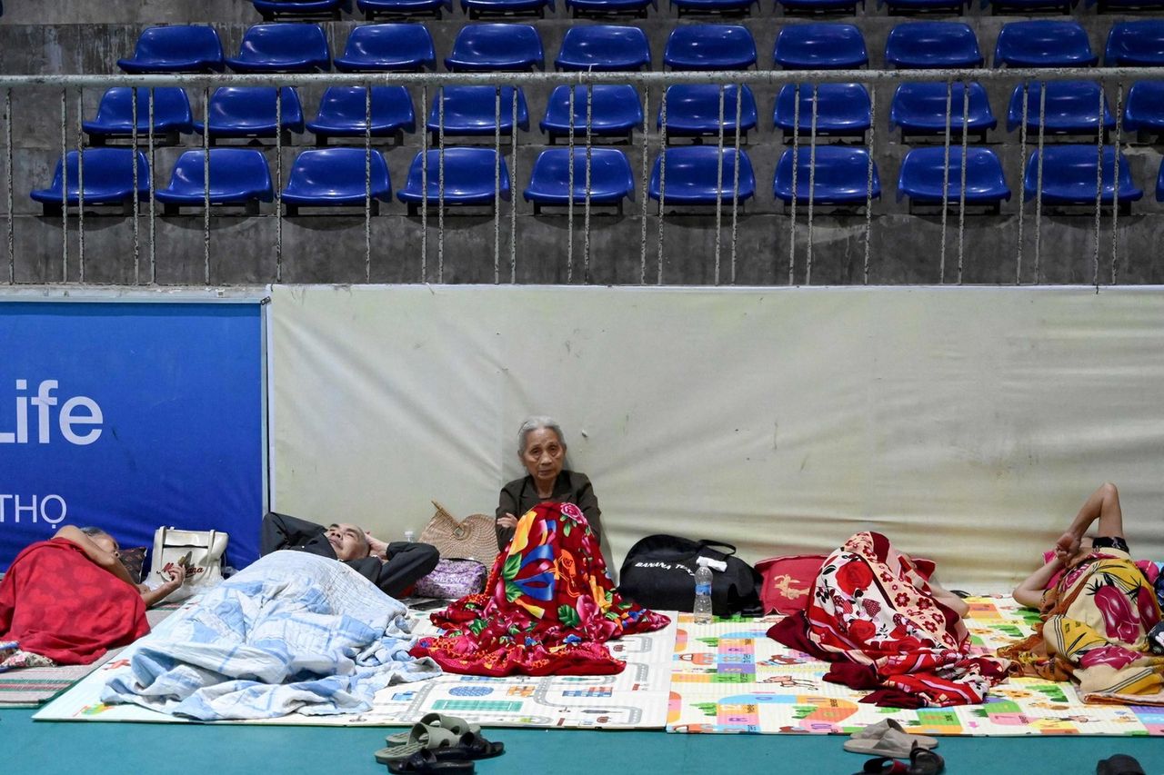 1756140514 164 Vietnam closes airports schools evacuates 500000 for strongest Typhoon Kajiki