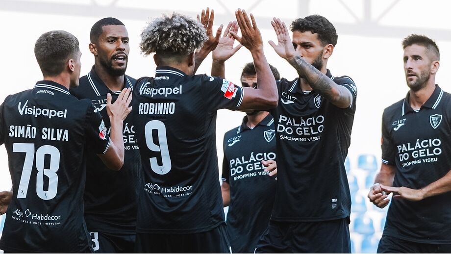 Académico de Viseu beats Feirense with a goal from Robinho in Santa Maria da Feira