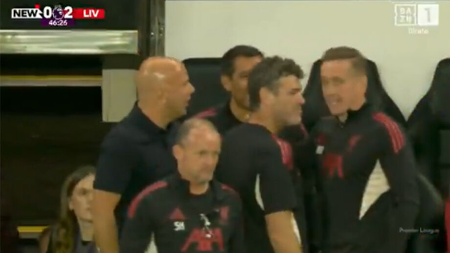 Ekitike Scores 20 Seconds into Half; Arne Slot Misses Rapid Liverpool Goal Arne Slot absent from Liverpool's early goal against Newcastle