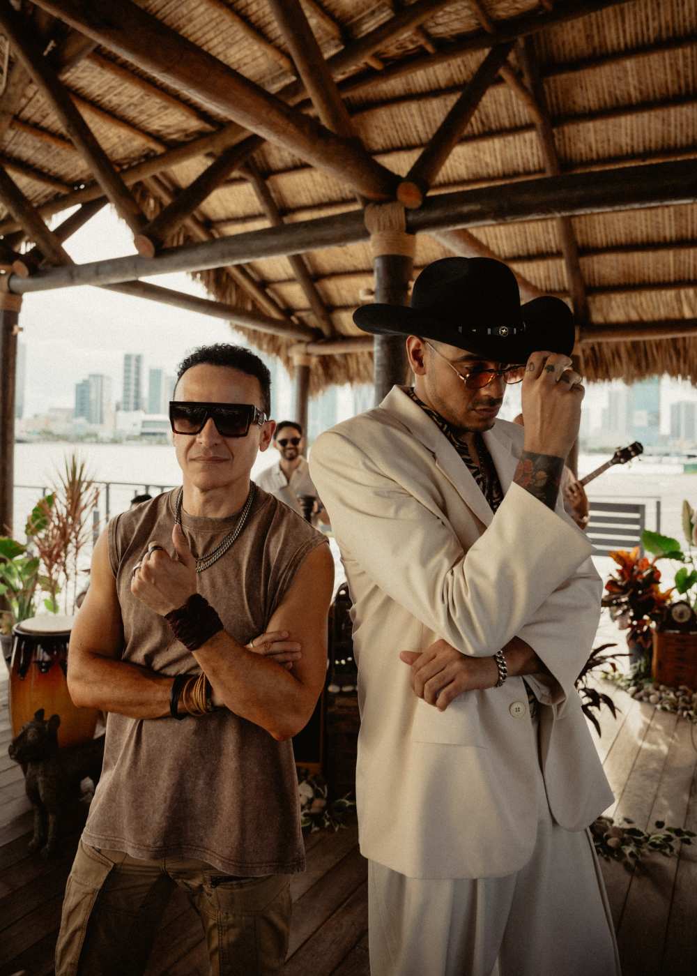 Fonseca and Manuel Medrano Unite for Enamorarte Mil Veces Merengue Single and Tour Plans Fonseca and Manuel Medrano