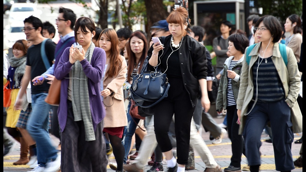 เมืองโทโยอาเกะในญี่ปุ่น เสนอจำกัดการใช้สมาร์ทโฟนไม่เกินวันละ 2 ชั่วโมง