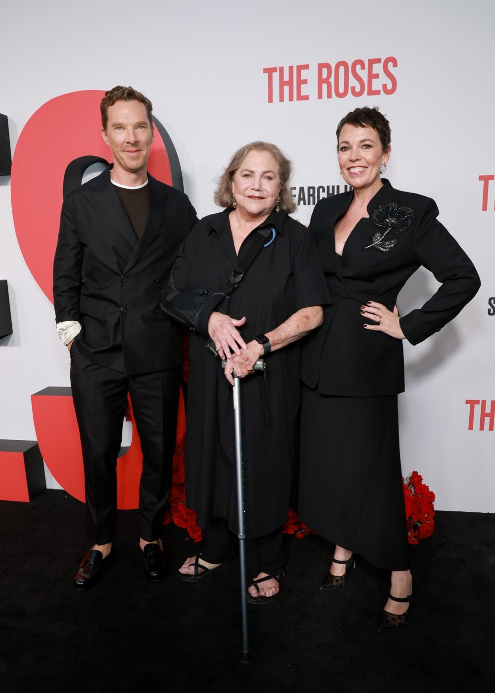 Kathleen Turner Surprises at 'The Roses' Premiere, Reflects on Iconic Film, Health Battle Kathleen Turner Steps Out for Rare Appearance at The Roses Premiere