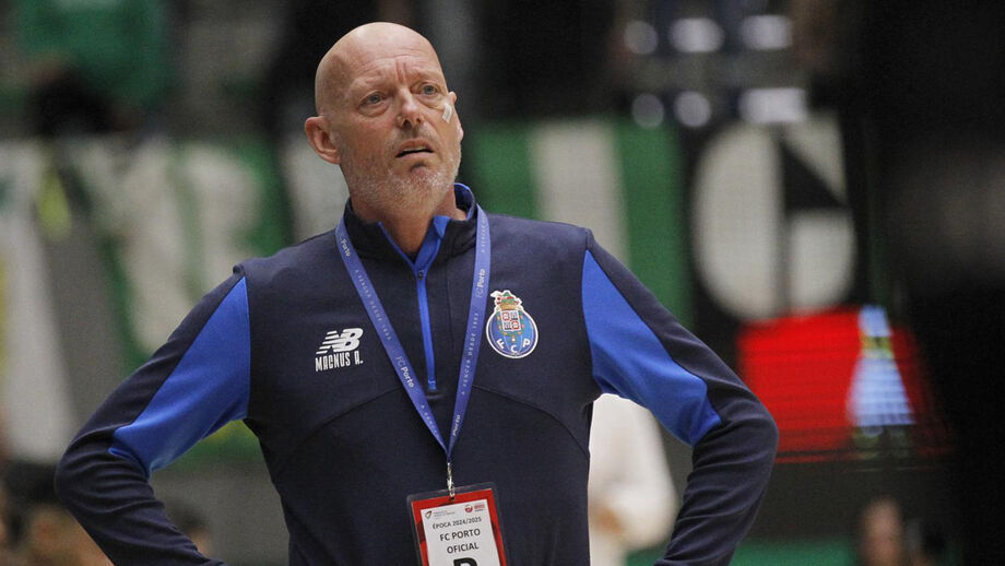 Magnus Andersson, coach of FC Porto's handball team