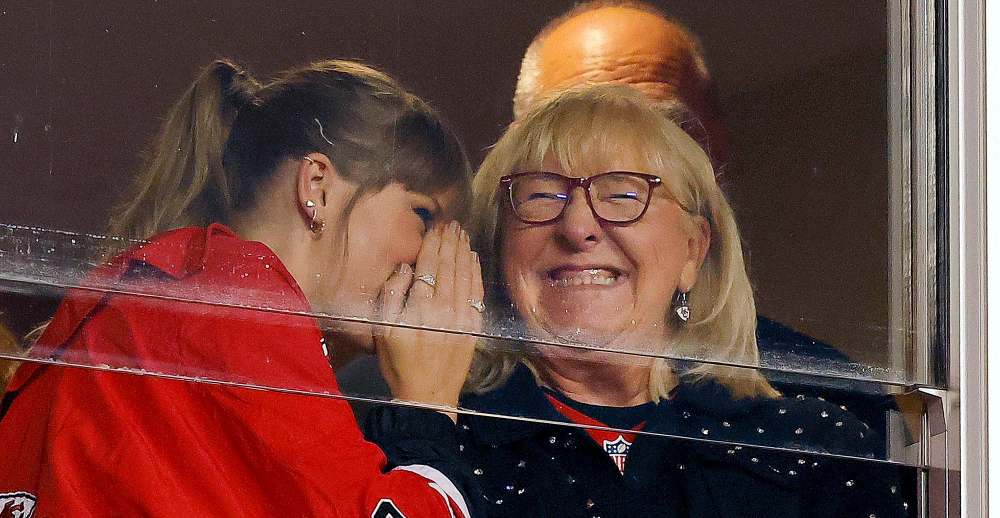 Taylor Swift, Travis Kelce: Full Relationship Timeline to 2025 Engagement Taylor Swift and Travis Kelce's Relationship Timeline From Chiefs Games to Romantic Date Nights 420