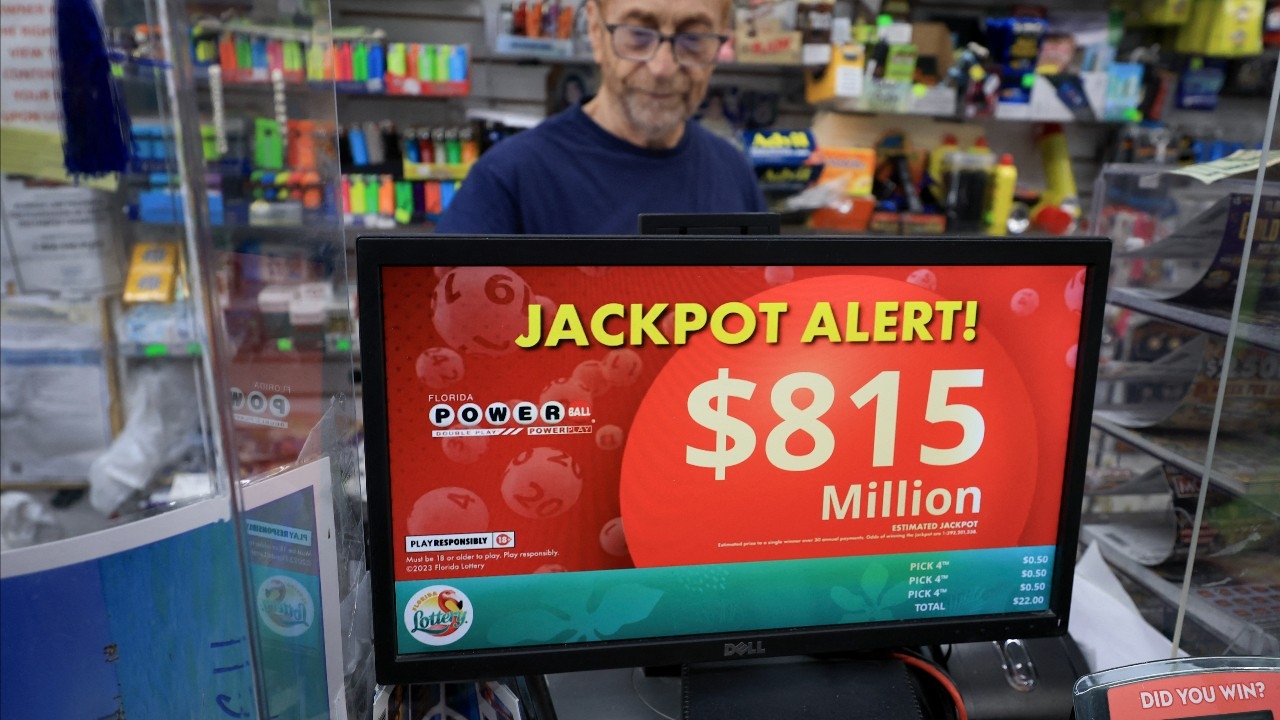 US Powerball lottery latest draw prize rolled over to 27,500 million baht