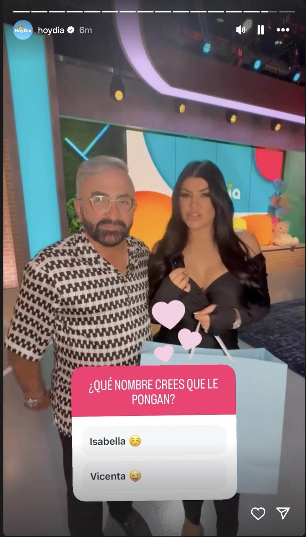 Vicente Fernández Jr. and Mariana González announce they will have a girl