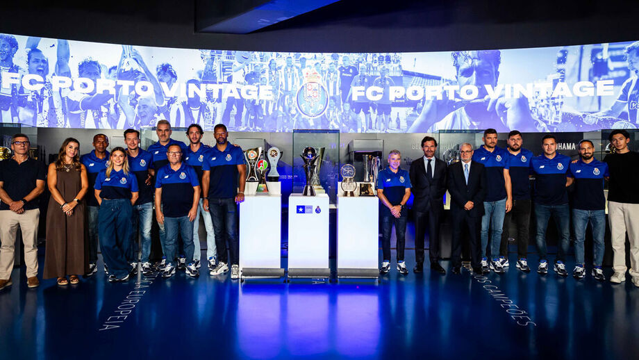 FC Porto celebrates achievements of Vintage, goalball, and eSports teams