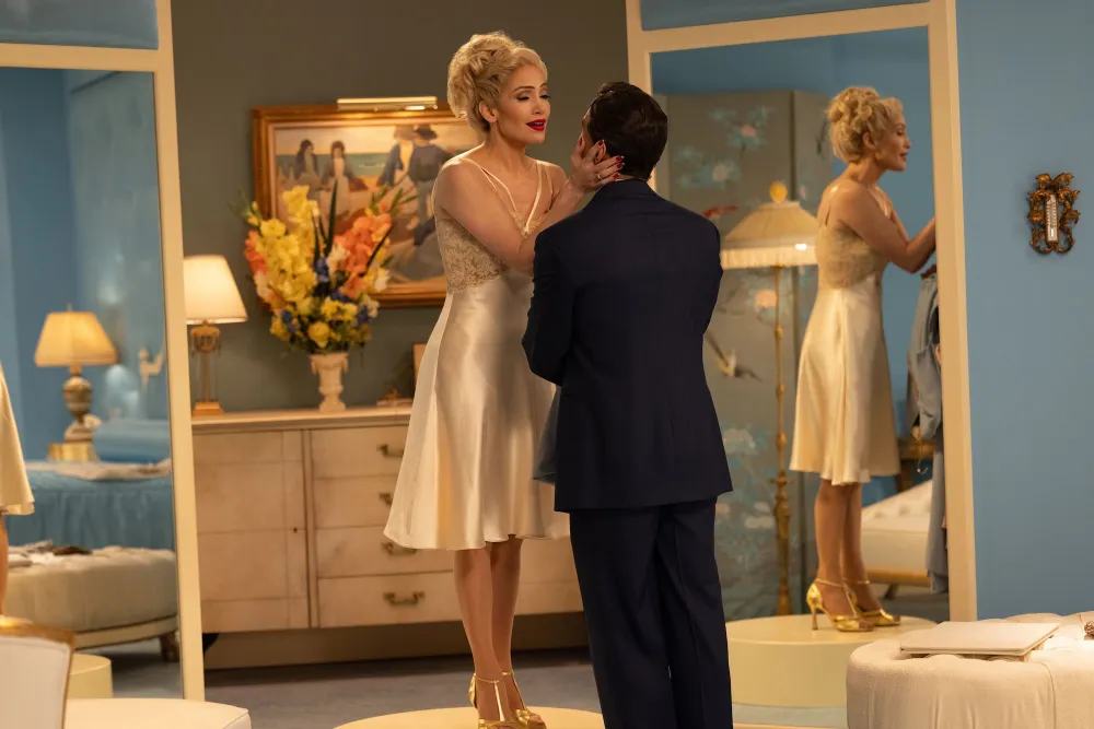 Jennifer Lopez and Tonatiuh in Kiss of the Spider Woman