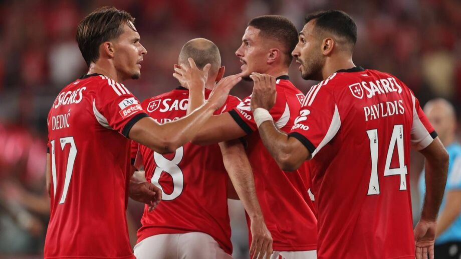 Champions League: Benfica's Opponents Ranked 5th Most Valuable at €4.82 Billion Benfica players celebrating
