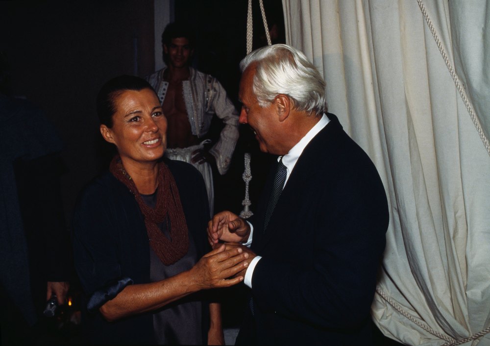Giorgio Armani Dies; Family Revealed as Heirs to Fashion Empire Giorgio Armani with his sister, Rosanna, in September 1990.