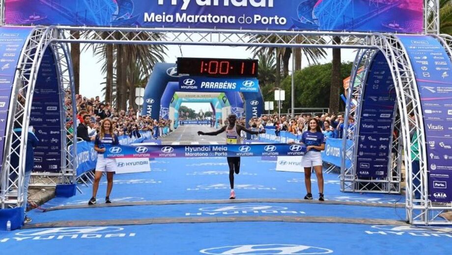 Brian Kibor won the men's race