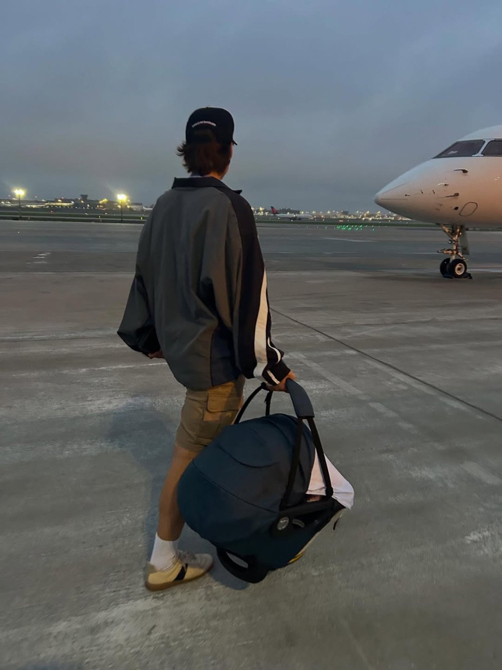 Millie Bobby Brown Jake Holding Daughter Inline