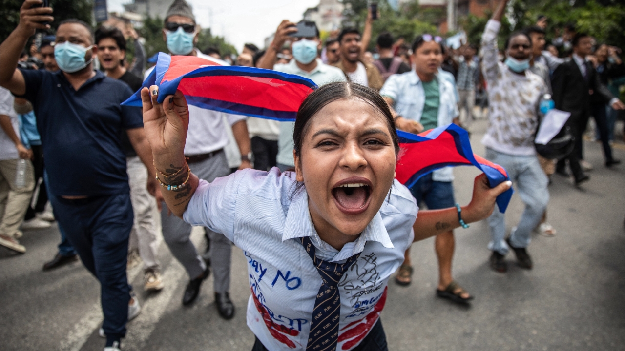 Nepal's "Gen Z Mob" Protests Corruption – Opposes Social Media Ban, Violent Clashes, At Least 19 Dead