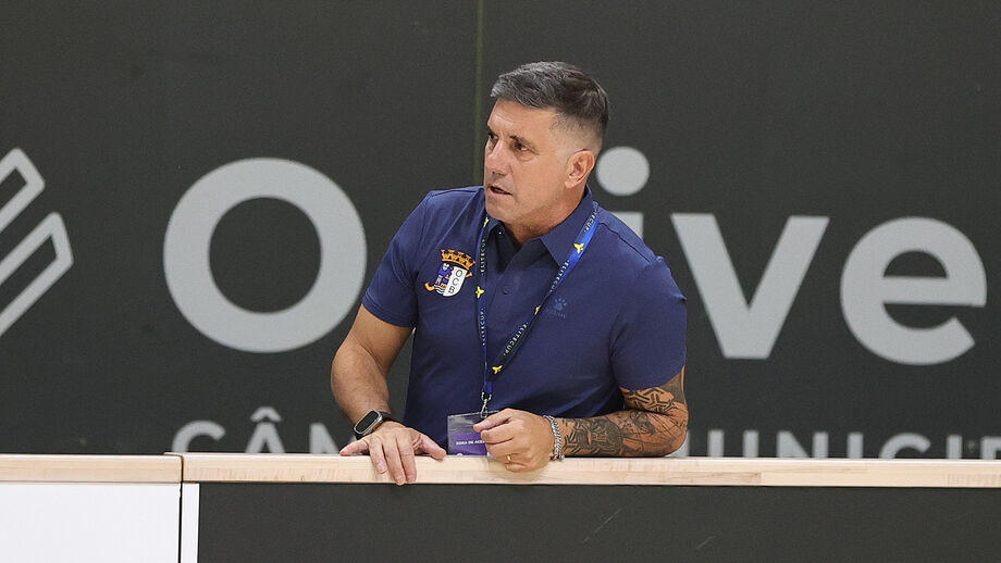 Neto: Lack of Efficacy Led to OC Barcelos Elite Cup Defeat Rui Neto analyzes OC Barcelos' defeat against Oliveirense