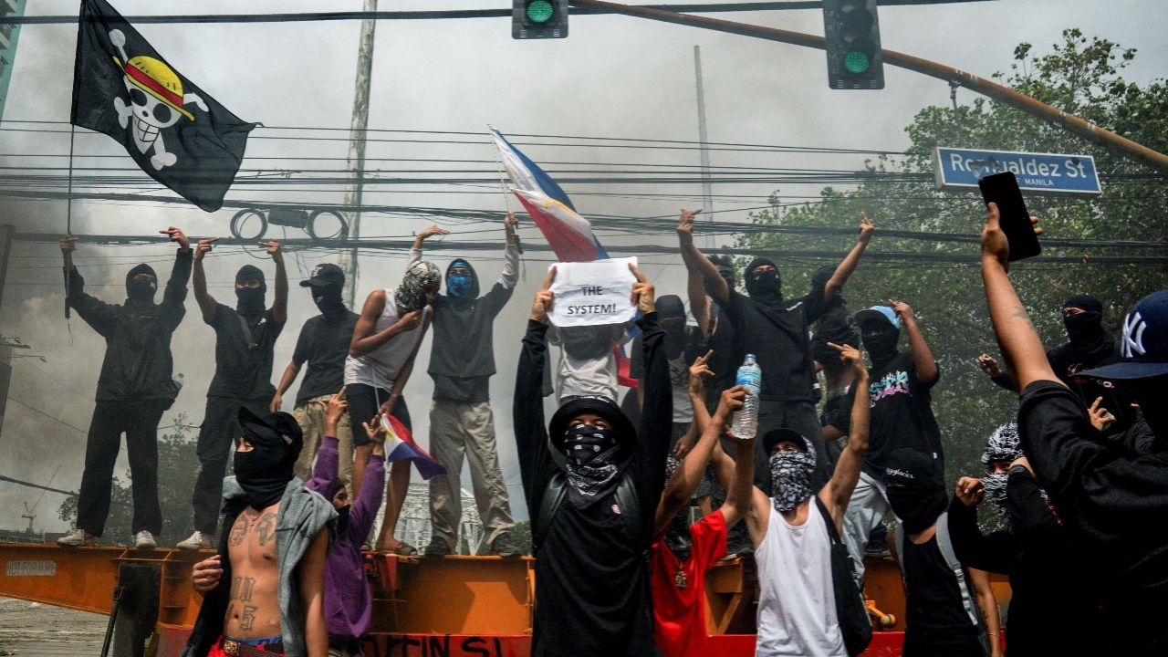 Philippine protests against drainage project corruption: will it repeat Nepal's government collapse?