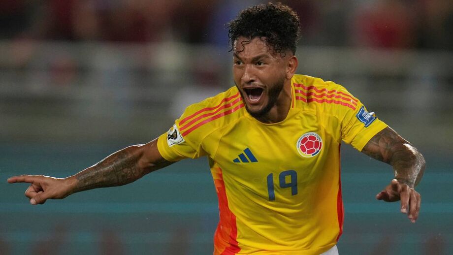 Luis Suárez scored four goals in Colombia's victory