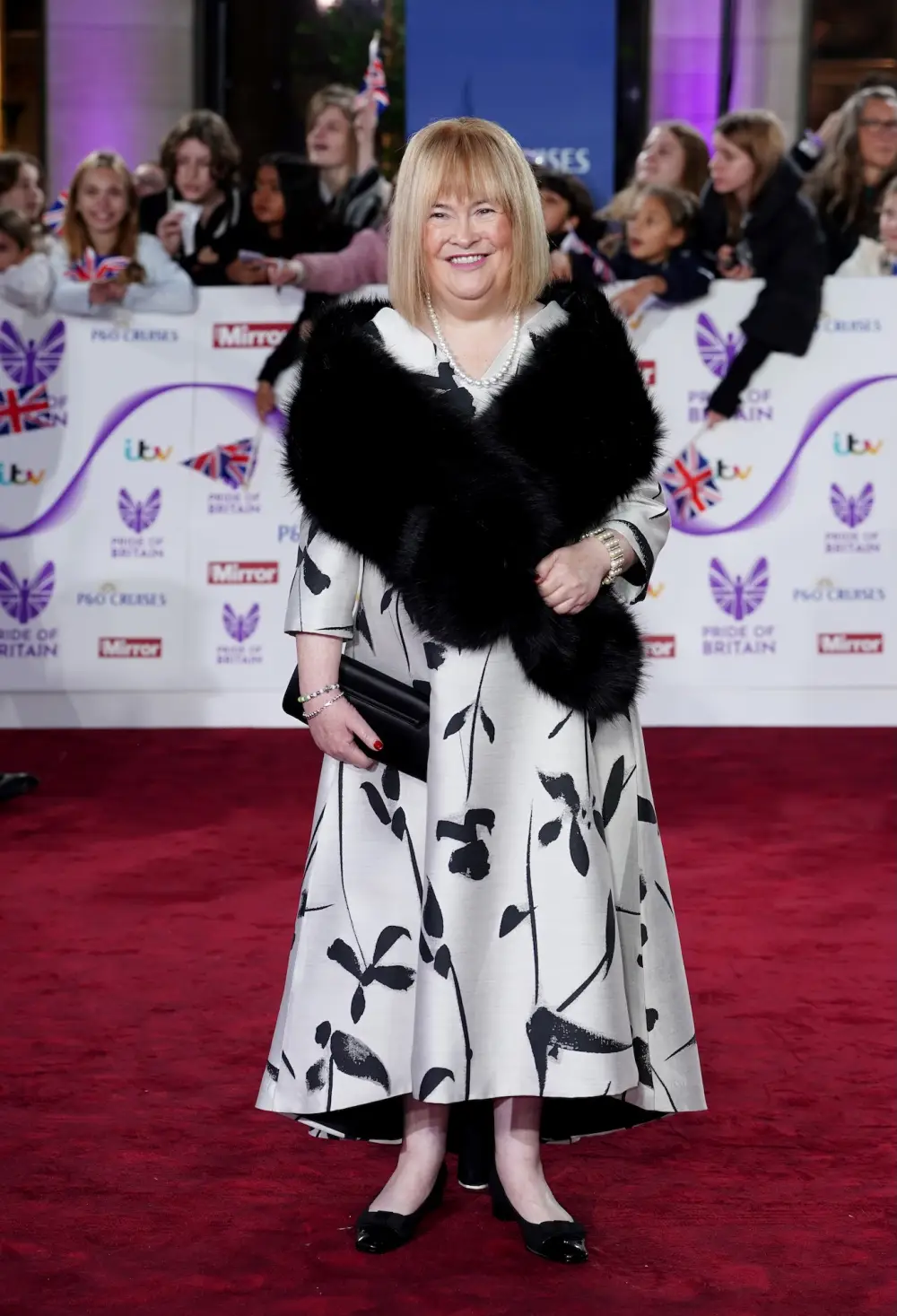 Britain's Got Talent Star Susan Boyle Debuts Unrecognizable Blonde Hair Susan Boyle from Britain’s Got Talent surprises her fans with an unrecognizable makeover: “Meme to Majesty”