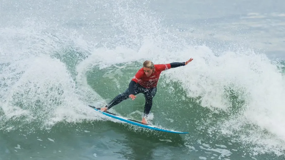 Yolanda Hopkins, the only Portuguese still in contention, will dispute the third heat of the 'quarters'