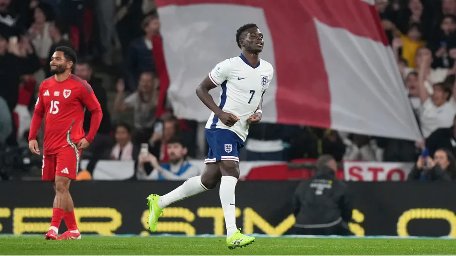 Bukayo Saka celebrates goal for English national team in friendly with Wales