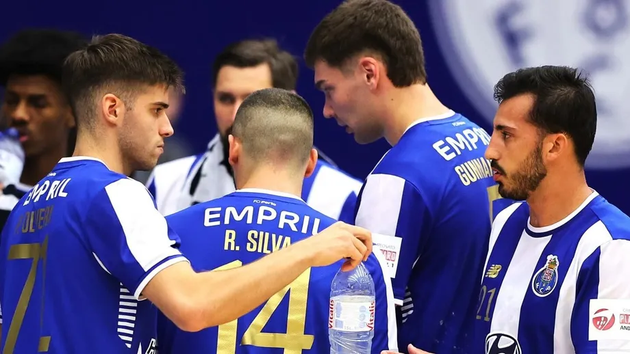 FC Porto dominates Avanca 46-30, takes top spot in league FC Porto team leads championship after victory over Avanca