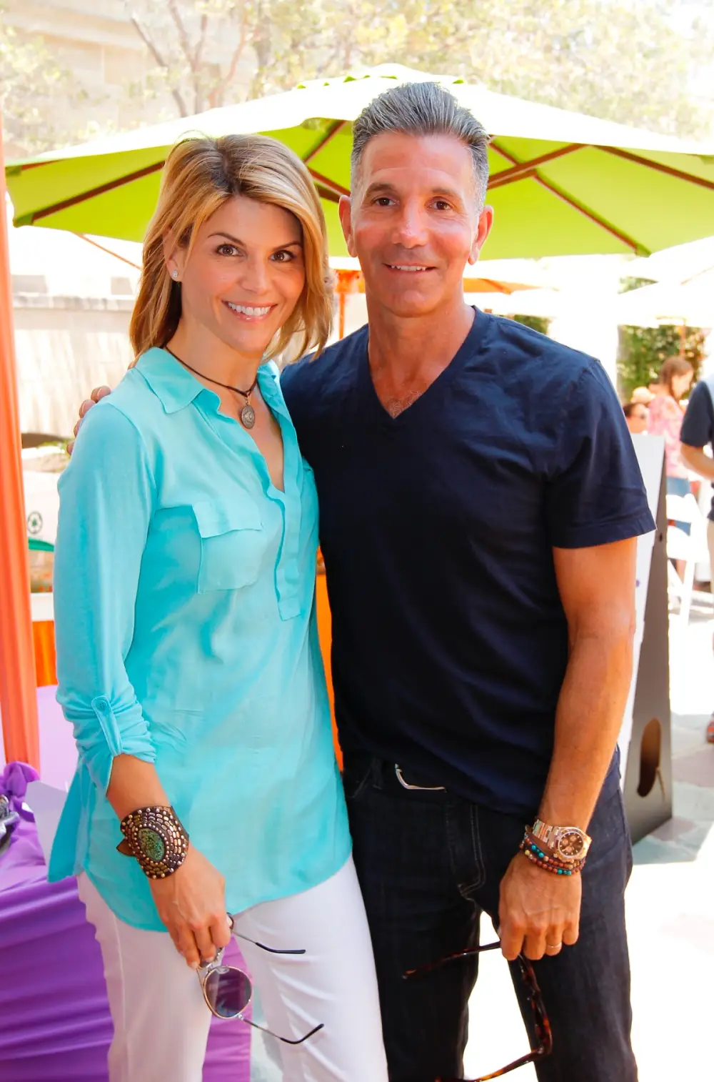 Lori Loughlin Spotted Having Dinner With Friend James Tupper Before Mossimo Giannulli Split News
