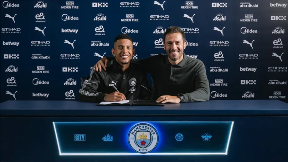 Savinho renews with Manchester City until 2031