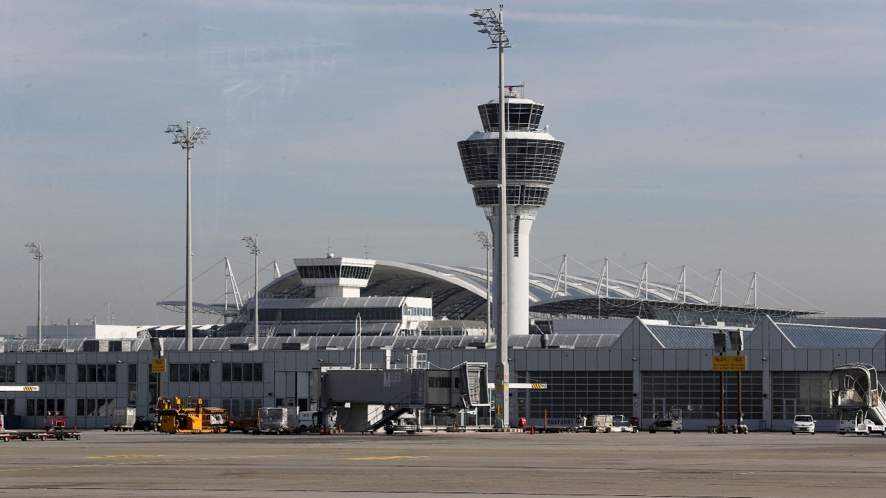 Munich airport disrupted by mysterious drone, emergency closure, many flights canceled