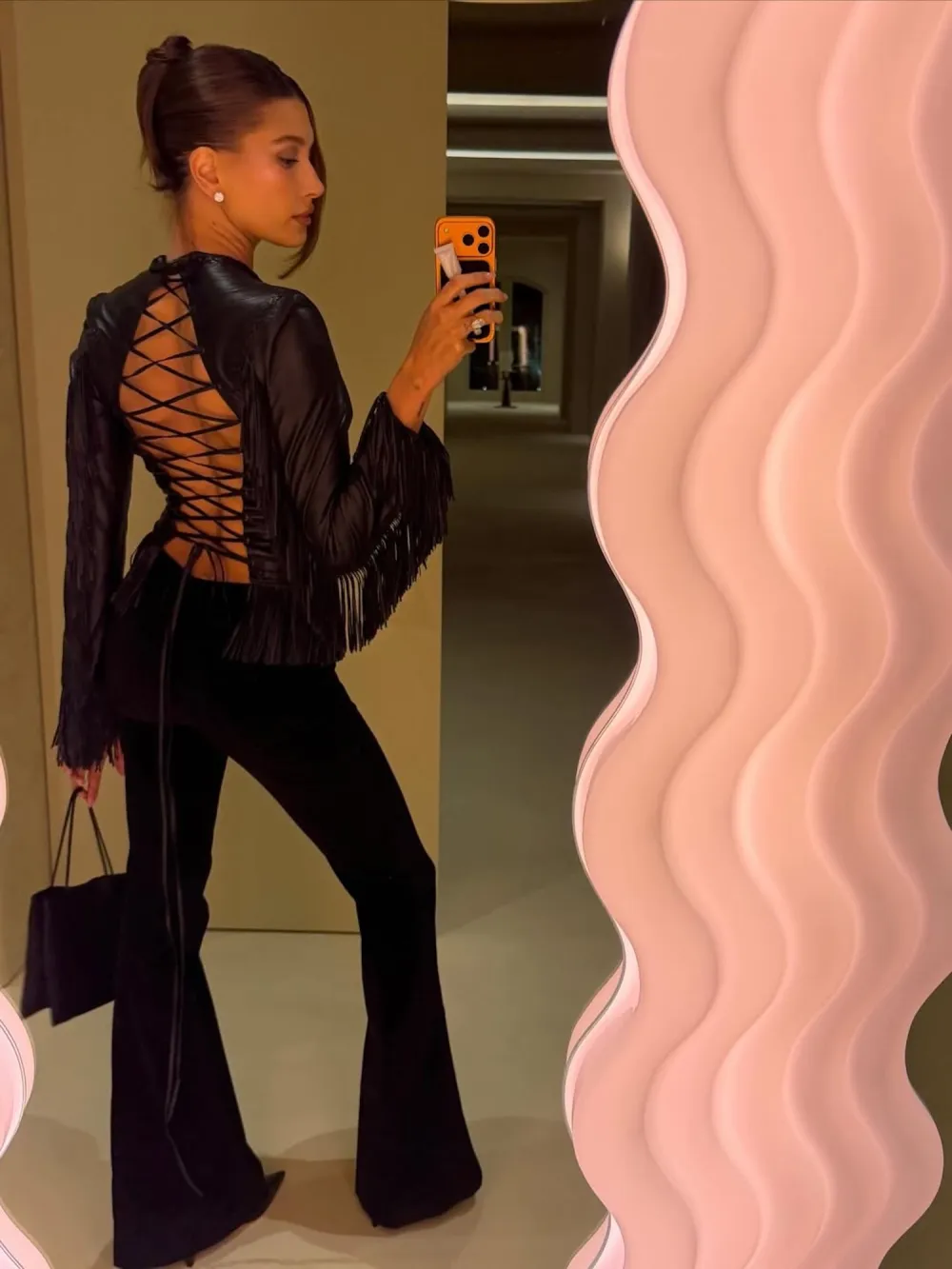 Hailey Bieber showcases her early birthday outfit with a sexy detail before turning 29