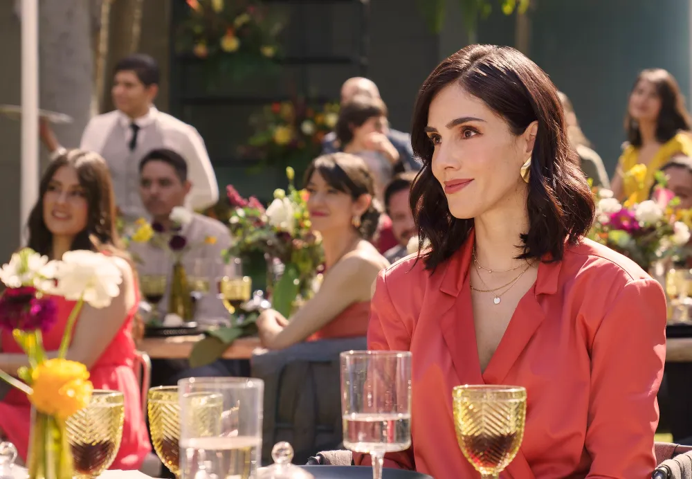 Sandra Echeverría as Jimena Lemus in El Niñero