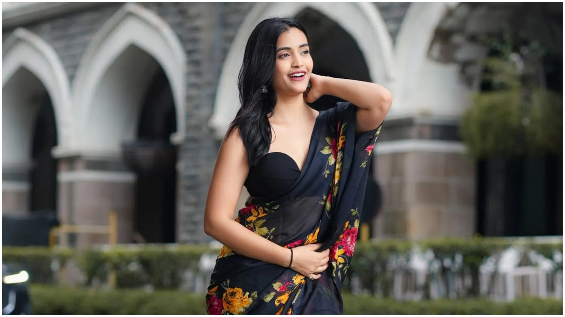 Prithvi Shaws Rumored Girlfriend Akriti Agarwal Social Media Star to